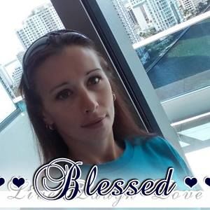 Meet your Posher, Sharon